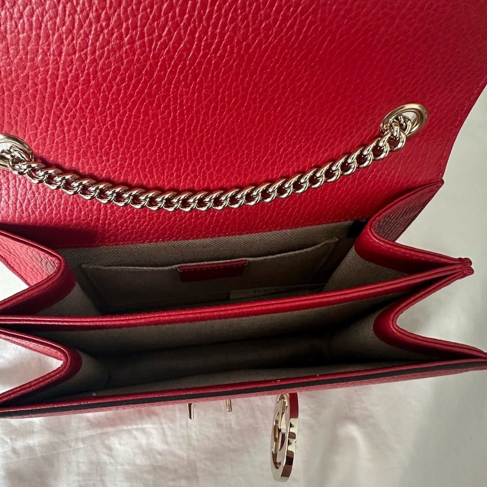 Gucci Interlocking Shoulder Bag Leather (Small) - Picture 4 of 6